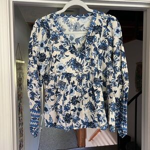 Lucky Brand Floral Top in Blue and White
